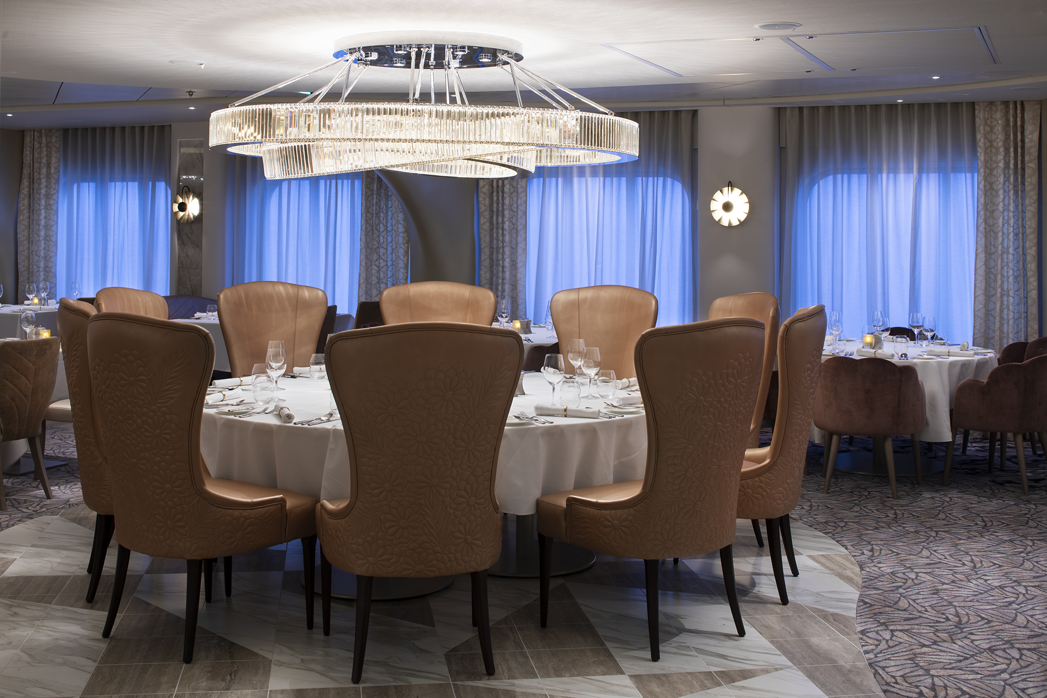 Celebrity Apex Cosmopolitan Restaurant Table Detail.jpg